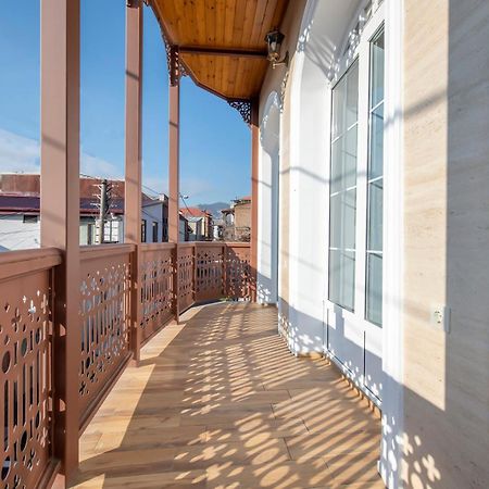 Hotel Solo Тбилиси Экстерьер фото