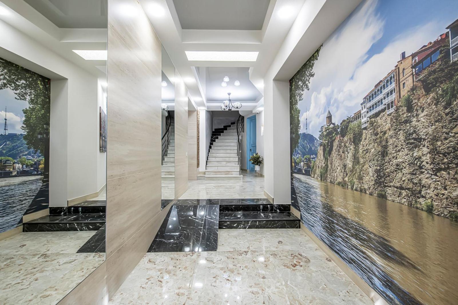 Hotel Solo Тбилиси Экстерьер фото